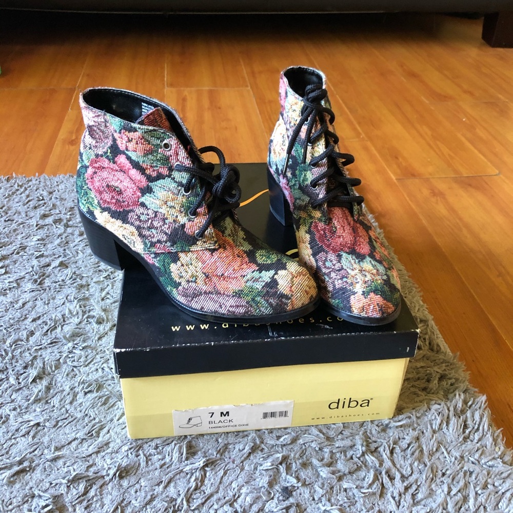 DIBA BLACK FLORAL OFFICE DIXIE